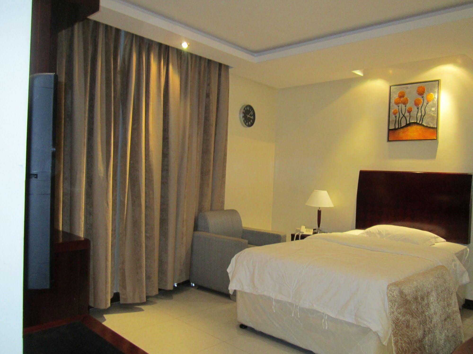 Al Salam Hotel 리야드 외부 사진